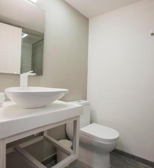 Номер Deluxe, The Andy