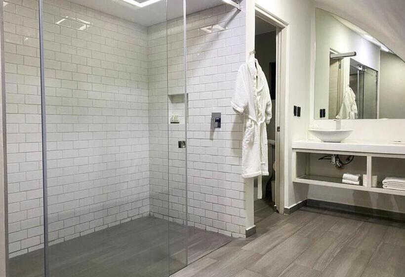 Студио Стандарт Кровать Кинг, The Andy