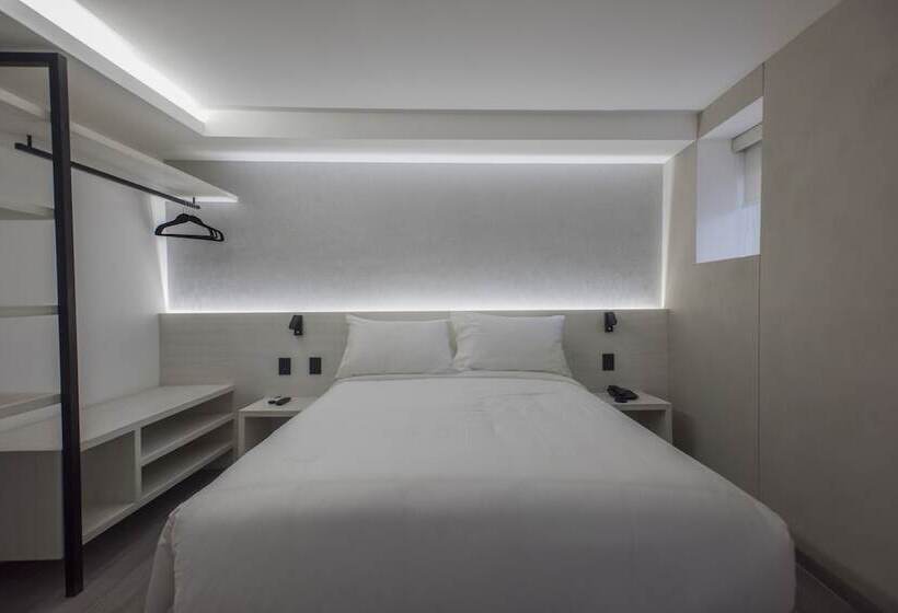 Номер Deluxe, The Andy