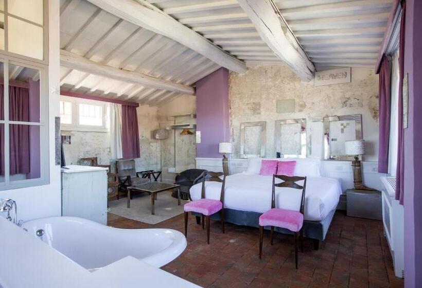 اتاق لوکس با تخت بزرگ, Oltrarno Splendid