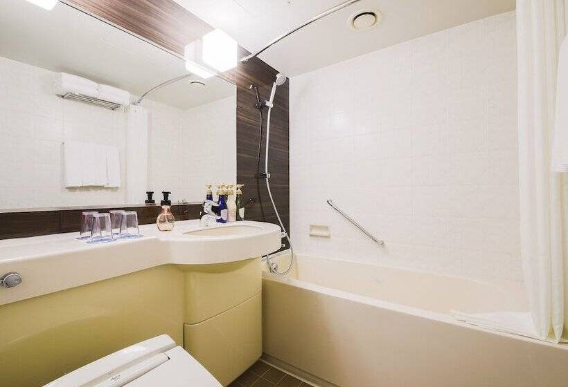 四人豪华间, Art Hotel Aomori