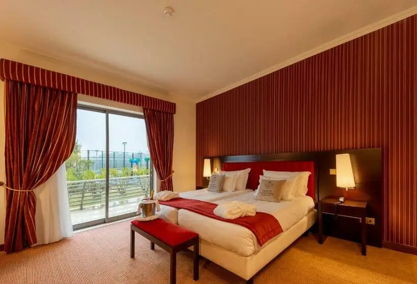 プールの見えるデラックスルーム, Palacio Sao Silvestreboutique