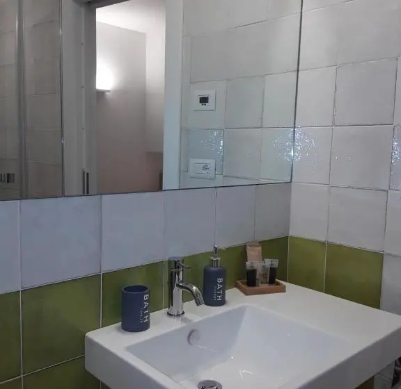 اتاق استاندارد, H Sa Guest House