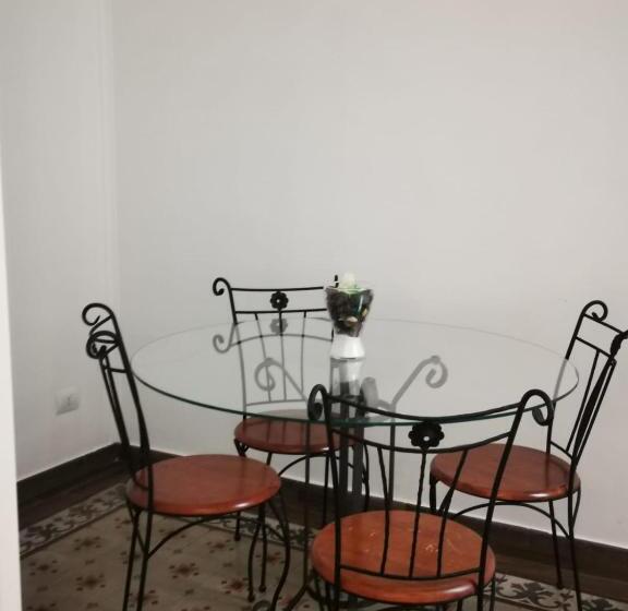 스위트 킹사이즈 침대, Suiteinncentro Dimora Storica