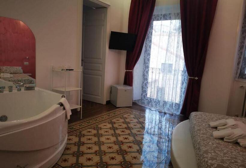 디럭스 스위트, Suiteinncentro Dimora Storica