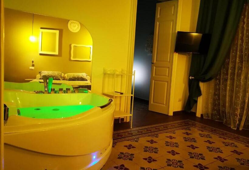 디럭스 스위트, Suiteinncentro Dimora Storica