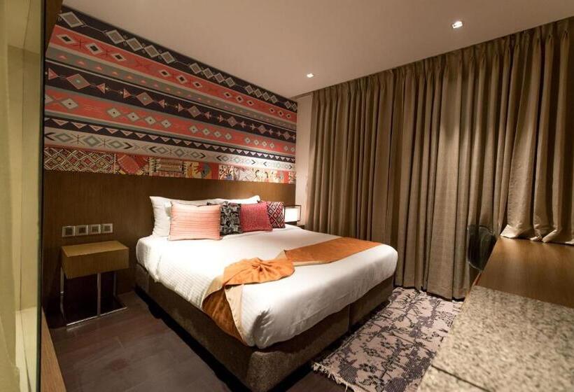 Quarto standard, Gallery 67