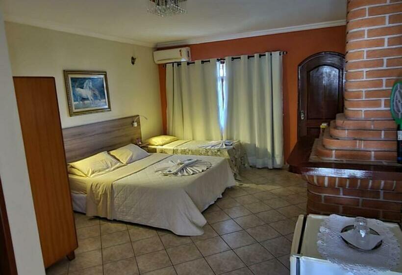 标准三人间, Pousada Nossa Senhora