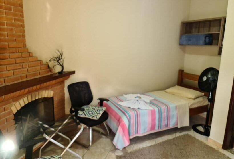 带阳台标准四人间, Pousada Nossa Senhora