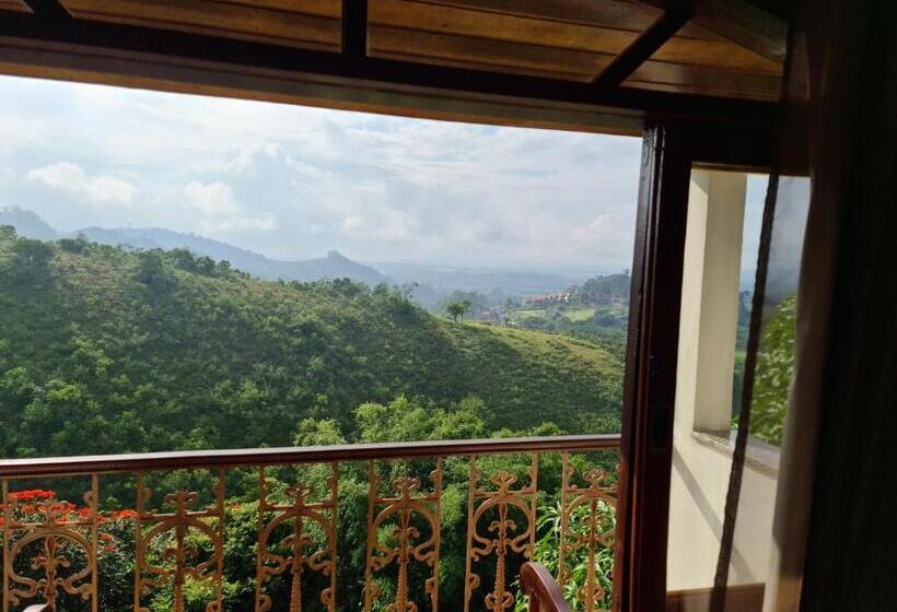 标准三人间, Pousada Nossa Senhora