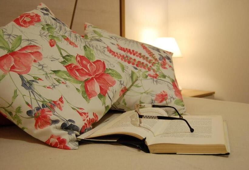 آپارتمان 1 خوابه, Alhajas De Cordoba