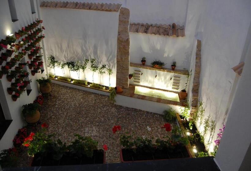 آپارتمان 1 خوابه, Alhajas De Cordoba