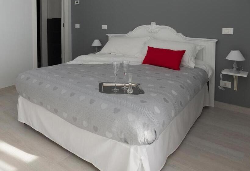 إستوديو قياسى مطل على البحر, Agrilea