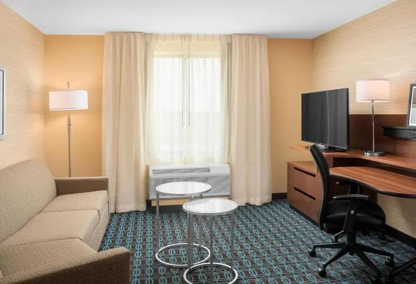 キングサイズベッドのスイートルーム, Fairfield Inn & Suites By Marriott Memphis Marion, Ar