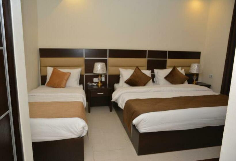 اتاق لوکس سه تخته, Shaqilath