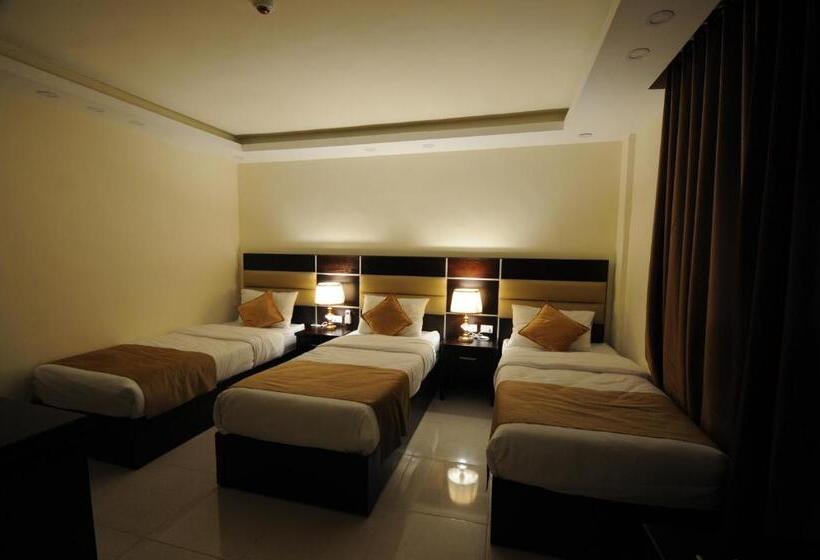 اتاق لوکس سه تخته, Shaqilath