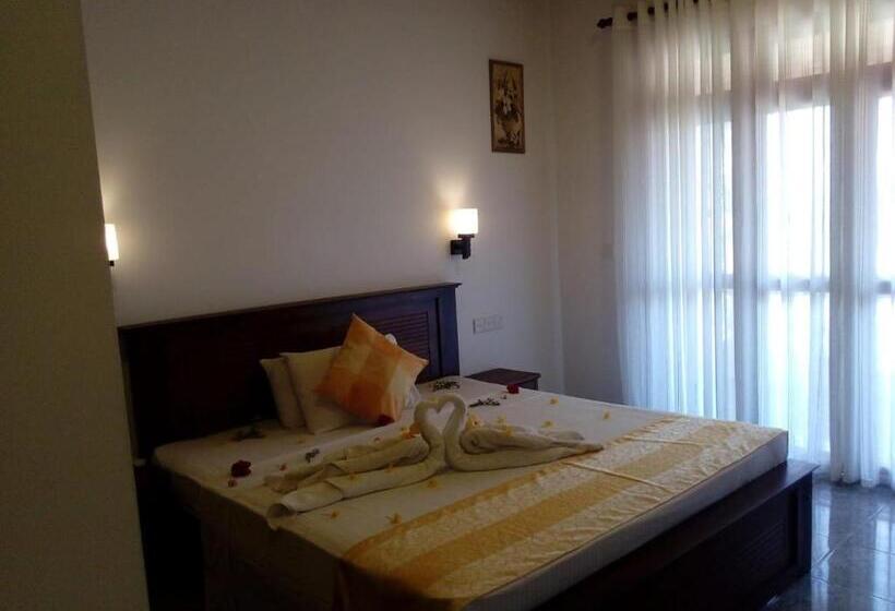 غرفة عائلية مطلّة علي البحر, Turtle Paradise Villa