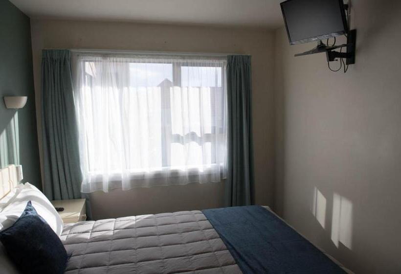 스위트, Panorama Motor Lodge