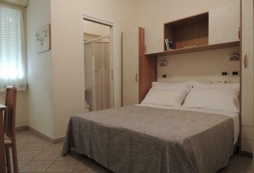 스탠다드 룸, Donegal