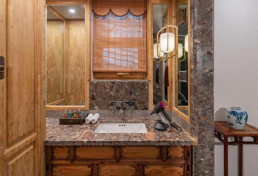 غرفة قياسية مطلّة علي الحديقة, Lijiang Zen Garden