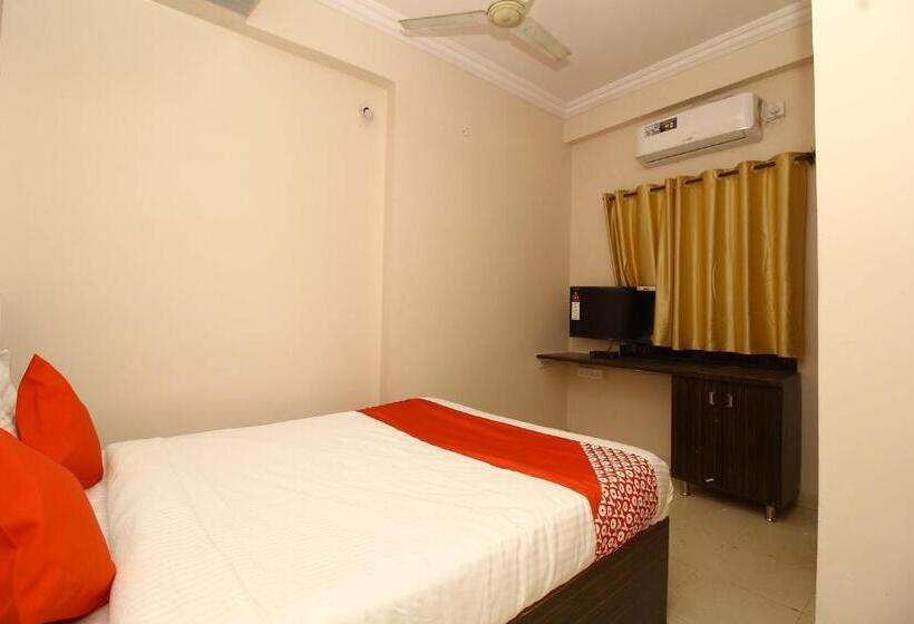 اتاق عادی, O Nav Bharath Residency