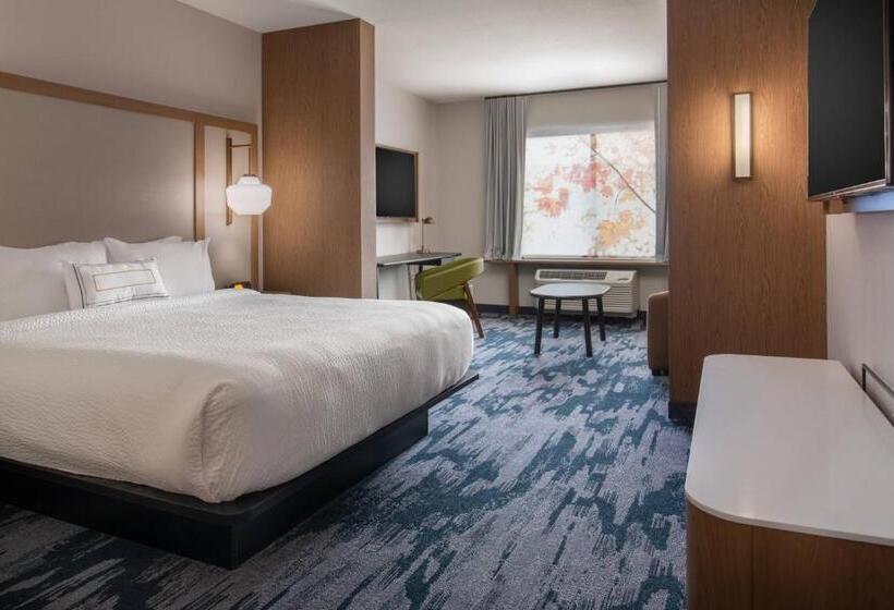 스위트 킹사이즈 침대, Fairfield Inn & Suites By Marriott Wenatchee
