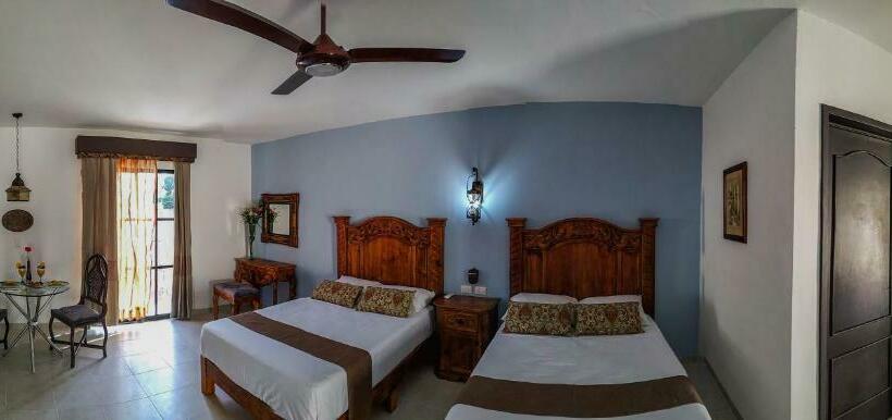 سوییت جونیور با بالکن, Fundadores