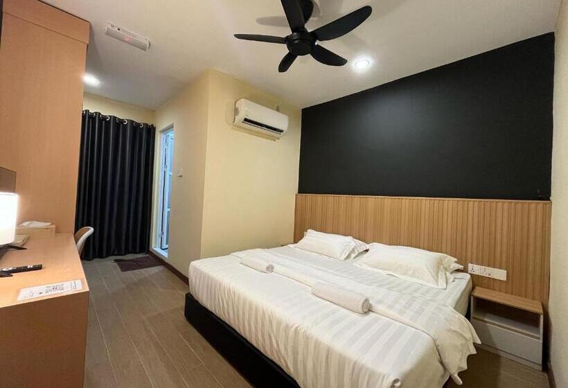 Quarto Estandar Cama King, Halo