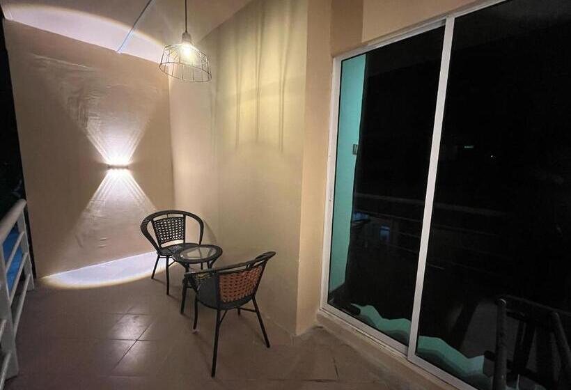 Quarto Superior Cama King, Halo