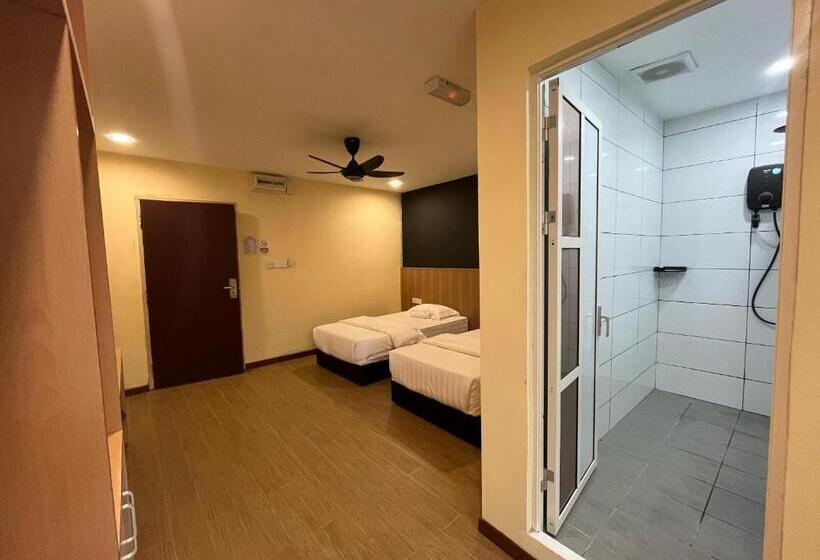 Quarto Estandar com Sacada, Halo