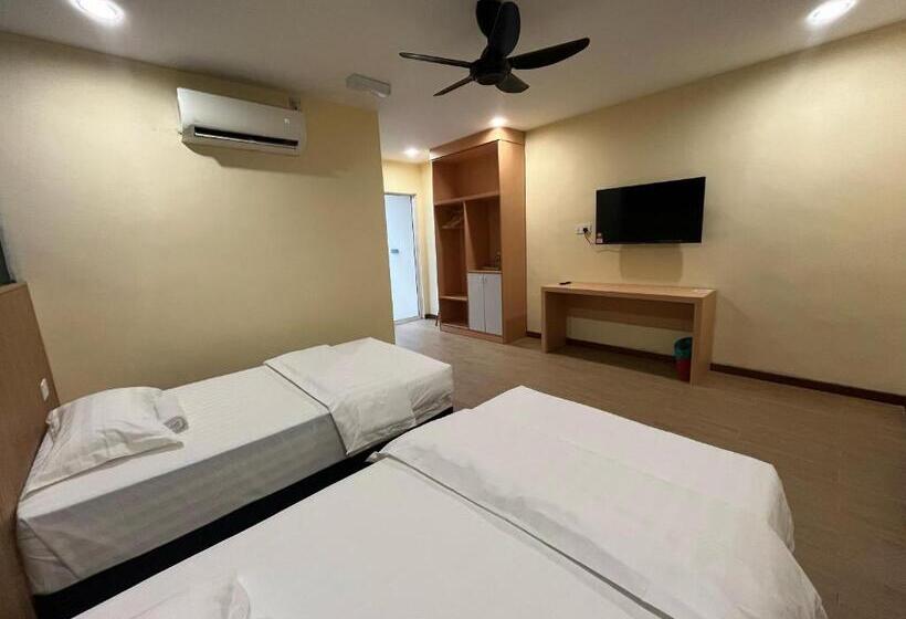 Quarto Estandar com Sacada, Halo