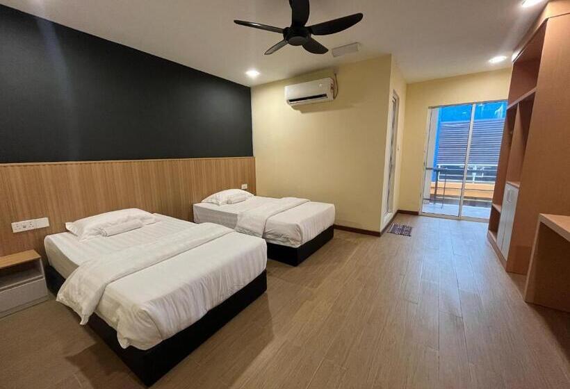 Quarto Estandar com Sacada, Halo