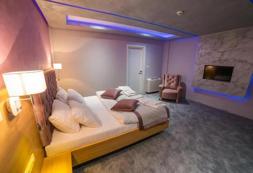 اتاق استاندارد, Motel Felikitas