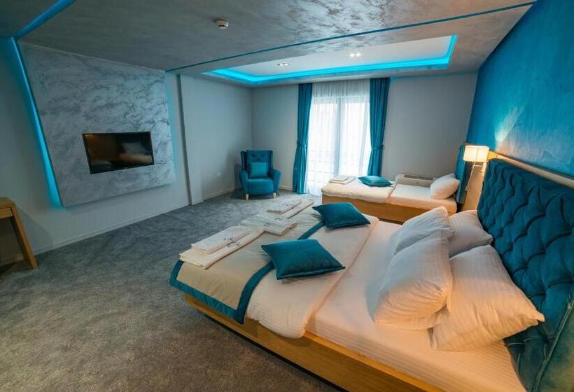 اتاق استاندارد چهار تخته, Motel Felikitas