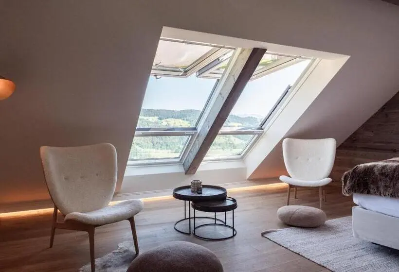Juniorsviitti Vuoristonäkymä, Alpenloge Design