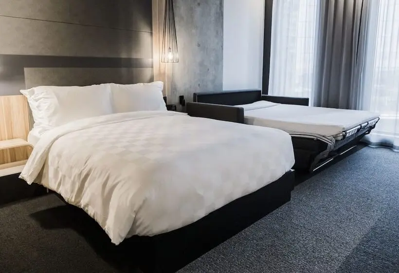 اتاق استاندارد با تخت دوبل, Alt Hotel Saskatoon