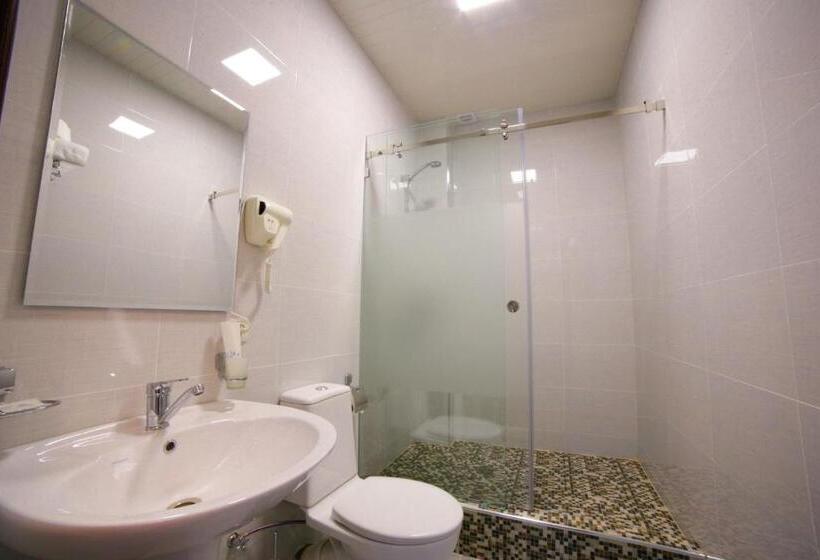 اتاق لوکس, Alliance Hotel Tashkent