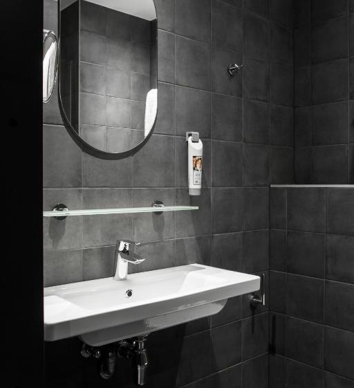 Семейный Номер, Ibis Tallinn Center