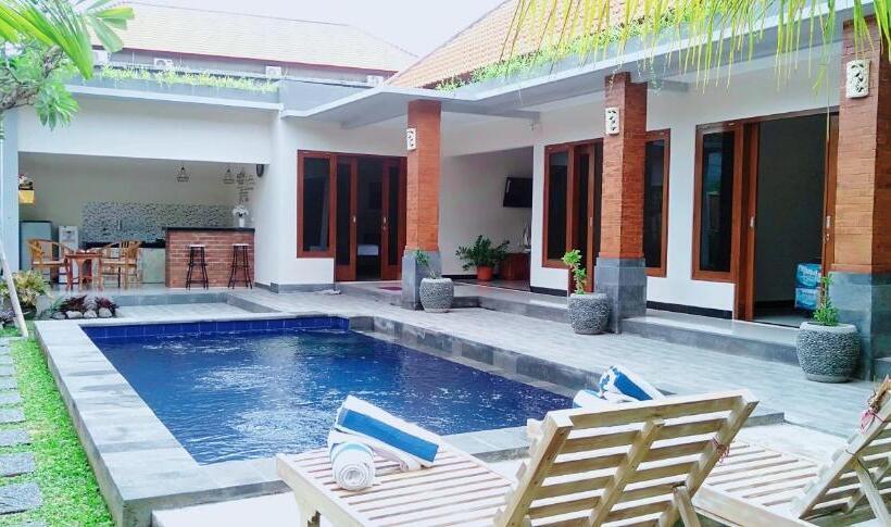 豪华房间, The Jepun Room And House