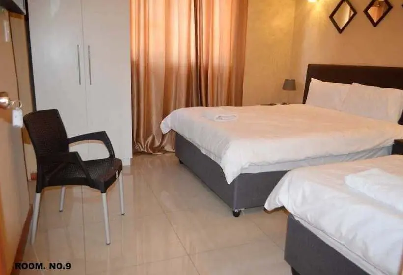 Standard Kolmen Hengen Huone, St@y 1 Bnb