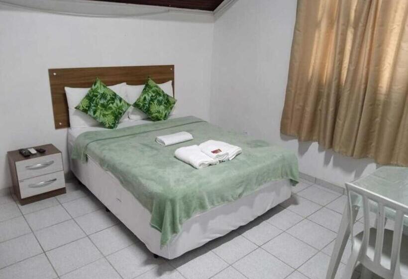 סוויטה נוף לבריכה, Vale Do Pontal Angra