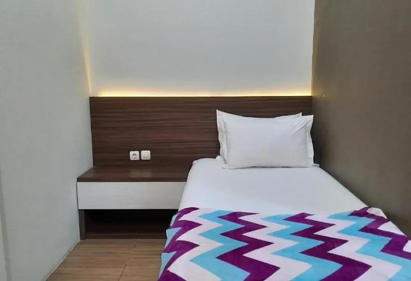 Habitación Estàndard Individual, The Peak Guest House