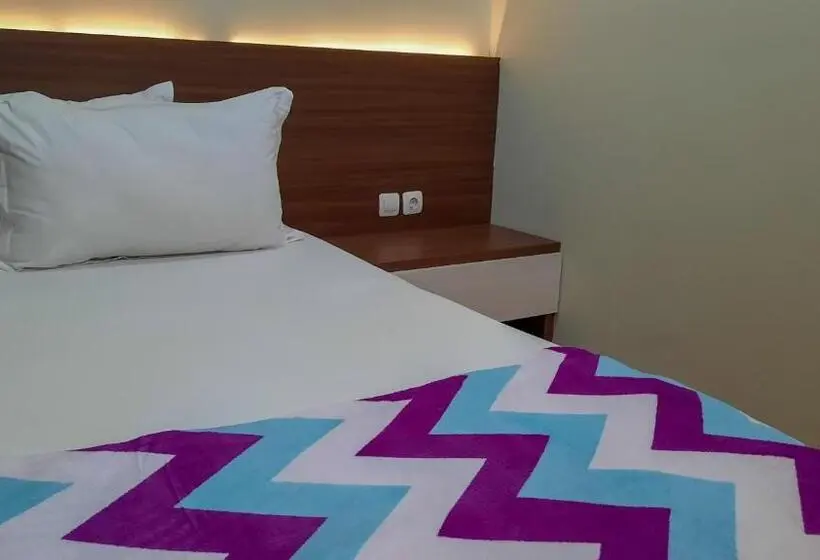 Habitación Estàndard Individual, The Peak Guest House