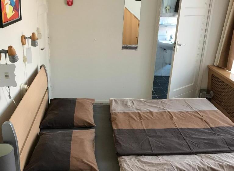 Номер Стандарт, Pieter De Coninck