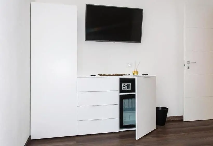 バルコニー付スイート, Homy Bnb