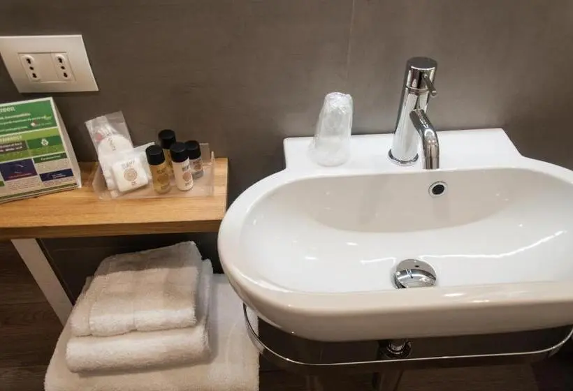 キングサイズベッドのスタンダードルーム, Homy Bnb