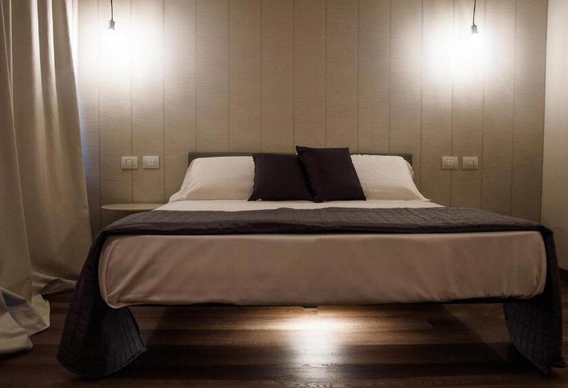 Номер Deluxe с Балконом, Homy Bnb