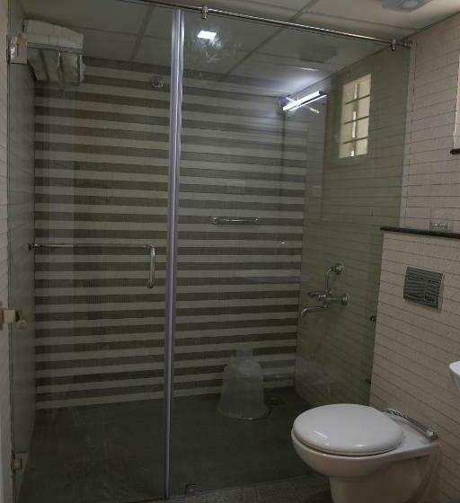 اتاق لوکس سه تخته, Ramas Garden