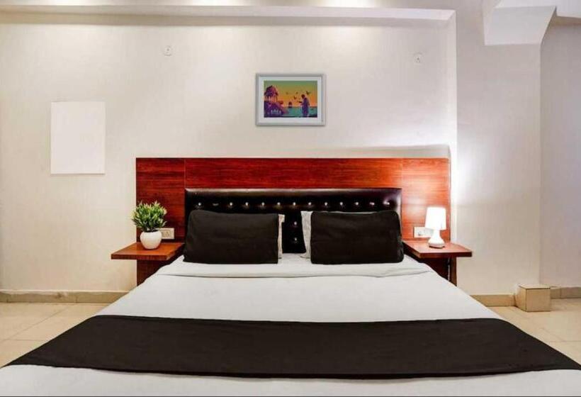 Triple Classic Room, Oyo 22668 Chauhan Palace