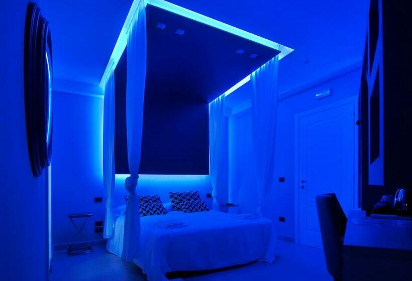 غرفة قياسية, Villa La Fenice